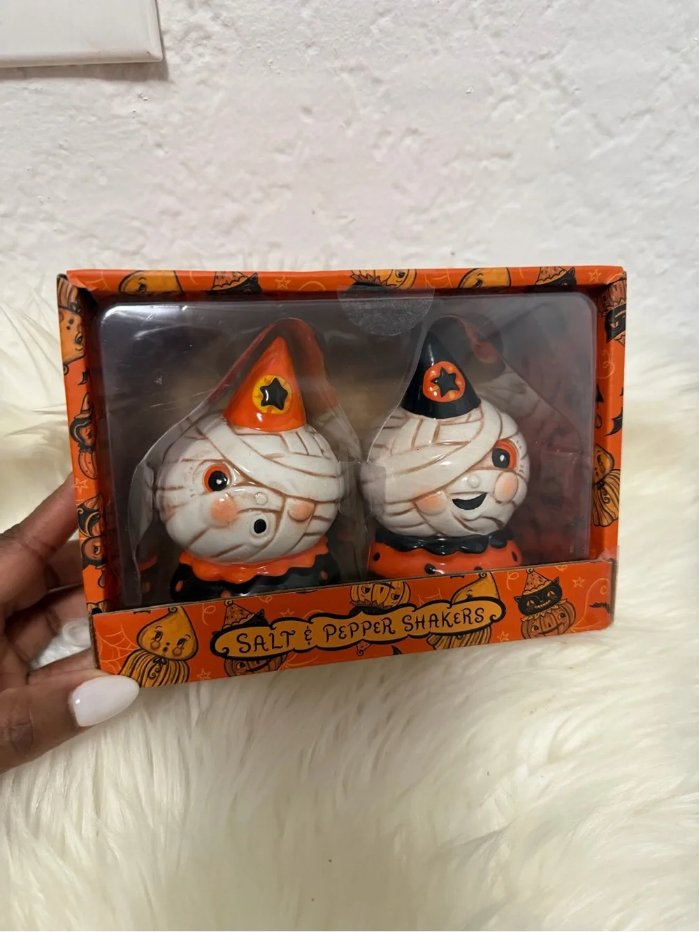 Johanna parker Halloween Mummy Salt & Pepper Shaker Set - Orange